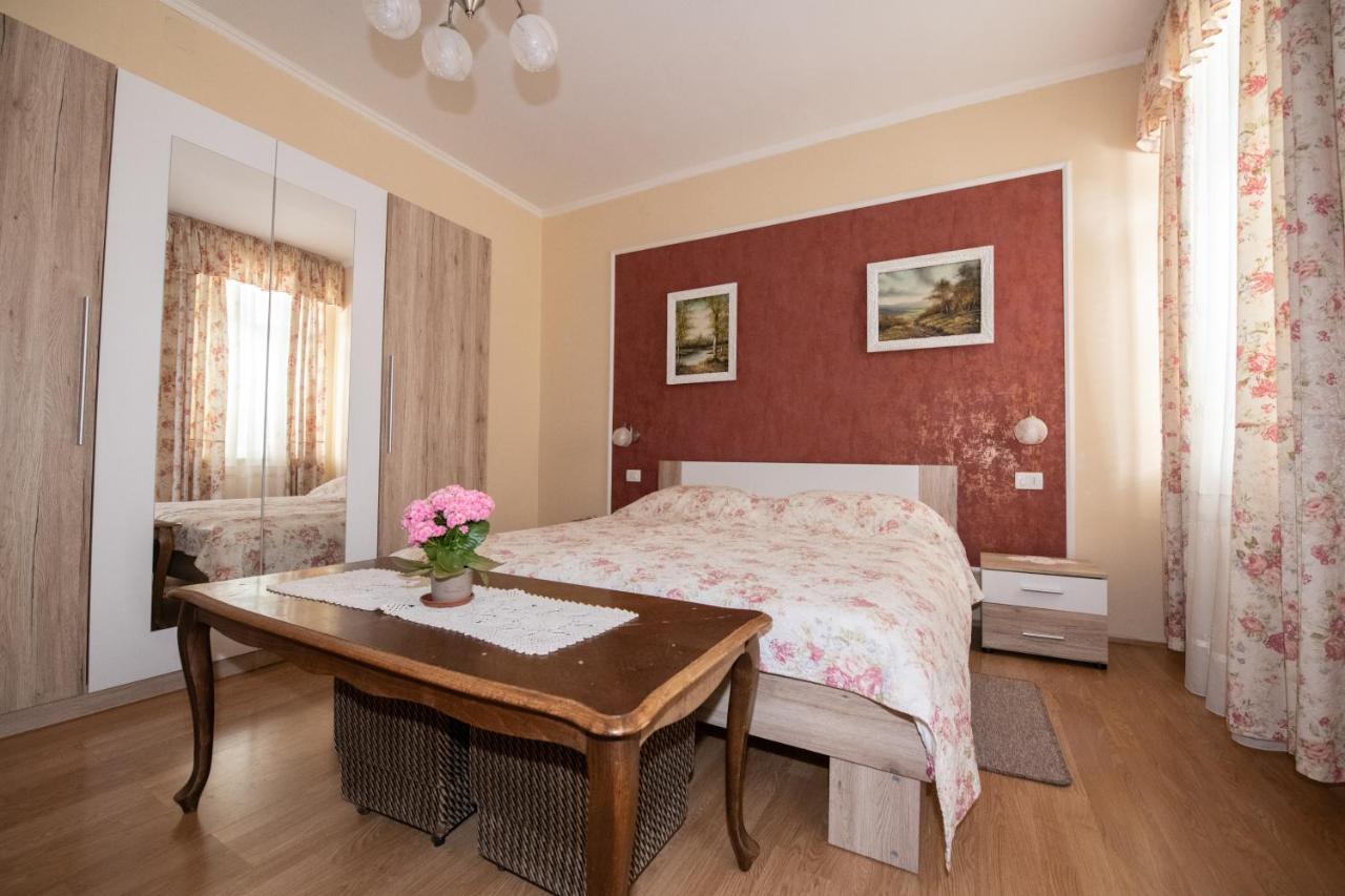 Apartman Paun Lejlighed Opatija Eksteriør billede